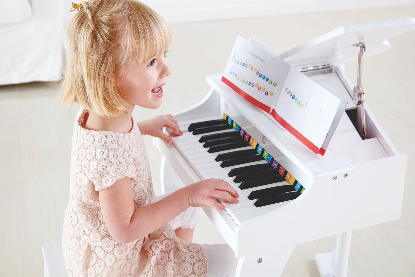 Deluxe Grand Piano (White)