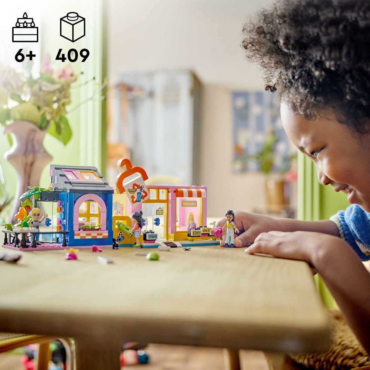 LEGO® Friends Vintage Fashion Store