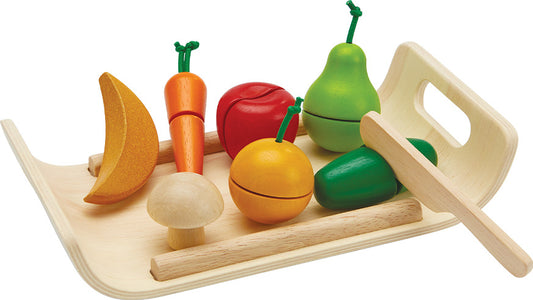 Assorted Fruit & Vegetable
Wooden tray with pear, apple, carrot, banana, mushroom, cucumber, and orange. Pear, orange, apple and cucumber and carrot are able to cut in half with velcro and the wooden knife included. 